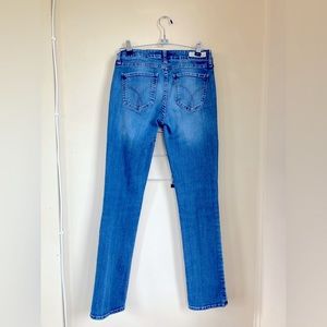 Calvin Klein Size 4 Women’s Jeans